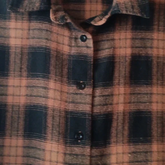 Cute Flannel Shirt/Dress - Picture 5 of 5